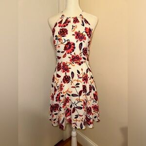 Women’s Express Dress, White Floral, Size 6